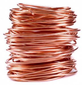 Hilos de cobre: ejemplo de la ductilidad de los metales