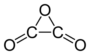 Estructura química del anhídrido oxálico